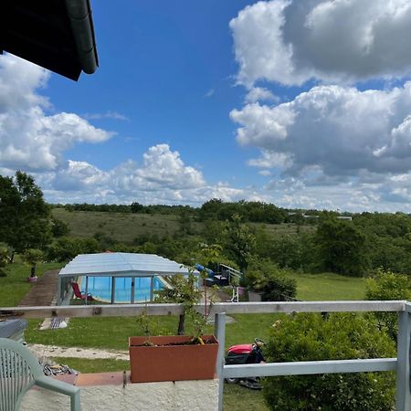 Villa Le Paradis Pern Екстер'єр фото
