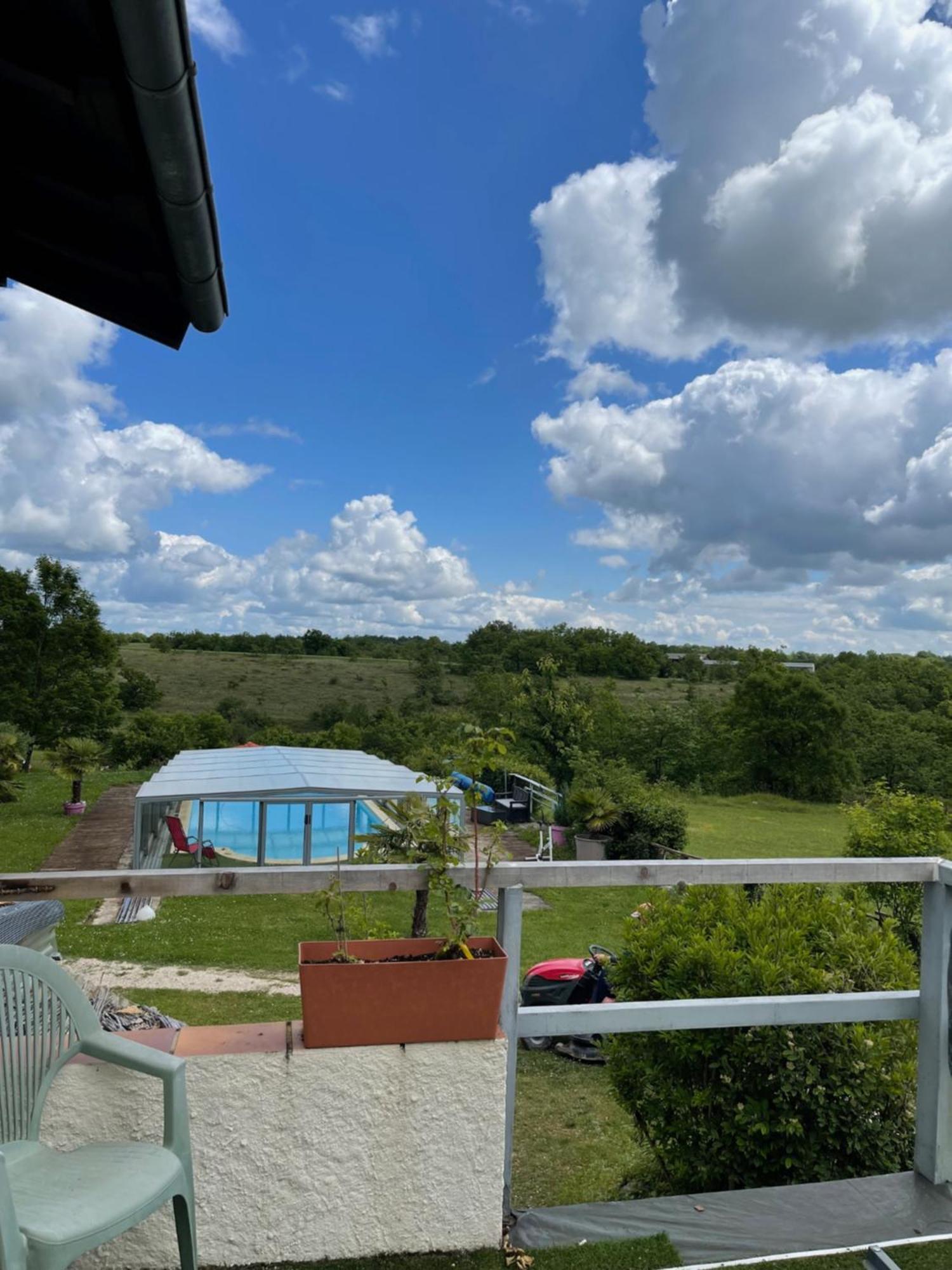 Villa Le Paradis Pern Екстер'єр фото